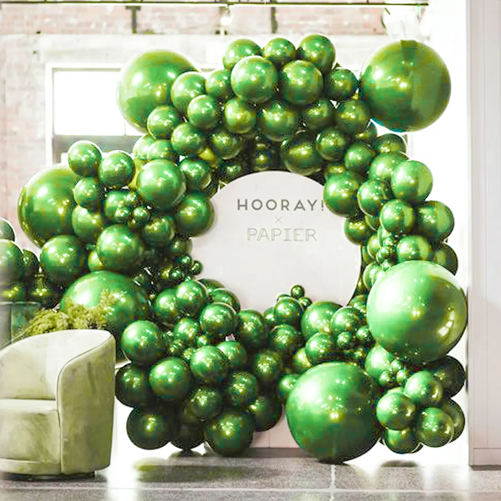 PartyWoo Metallic Green Balloons 100pcs Different Sizes of 18 12 10 5 Inch Metallic Apple Green Balloons for Graduation Spring Forest Summer Wedding Baby Shower Birthday Party Decorations Green-G121