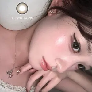 Korea Eyelashes No Glue Make Up Look for Natural Look and Easy Application