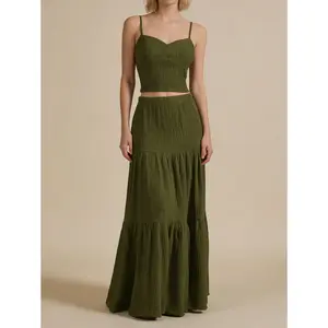 Women's solid color crop top and A-line skirt two-piece set, casual, fashionable, and comfortable daily outdoor clothing, summer and spring women's clothingRAIMENTRY