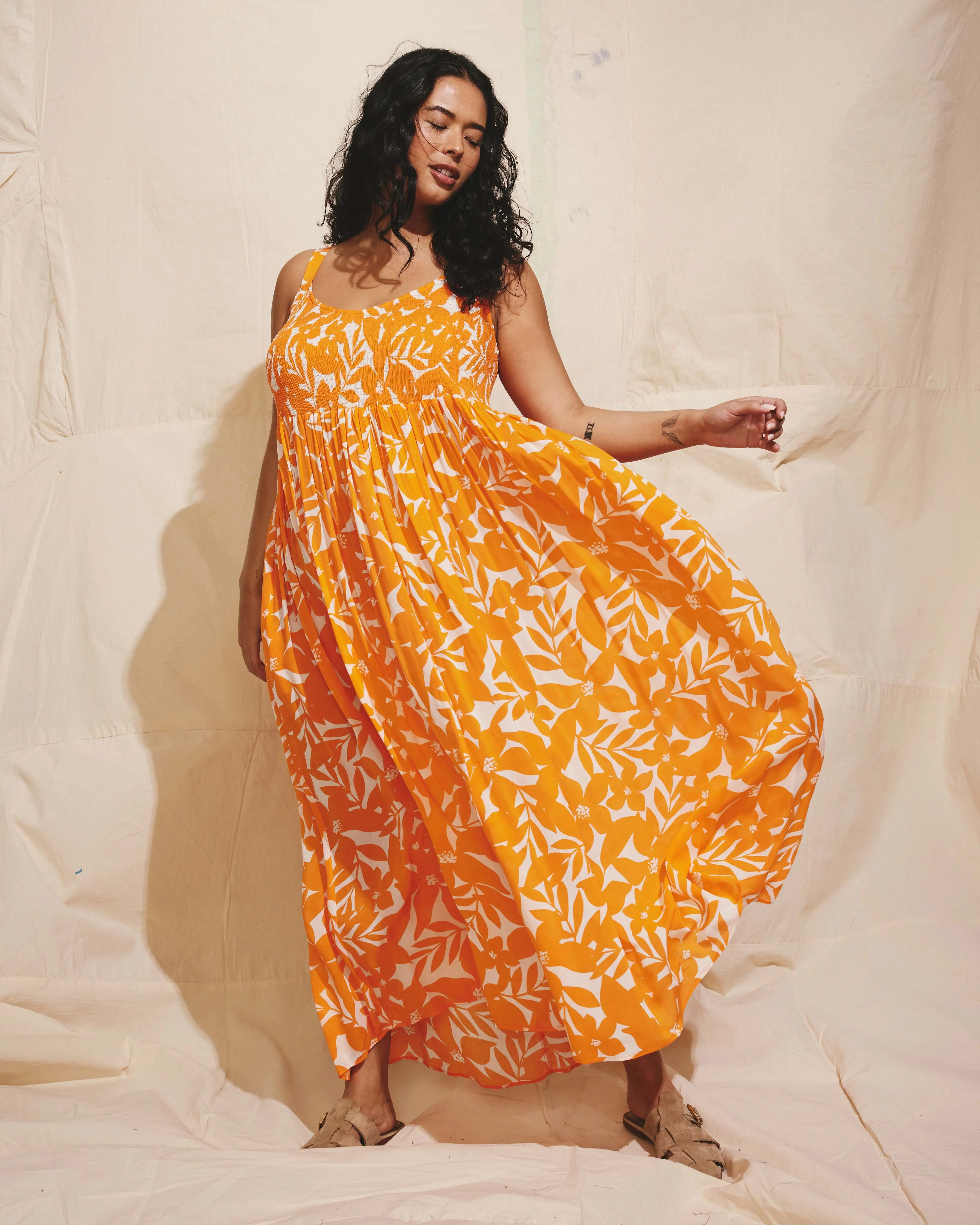 Women's Sleeveless Loose Lightweight Casual Voile Dress - Colorful Floral Print Popover Neck Beach Cover-Up with Shirred Bodice, Adjustable Straps, Breathable Fabric, Smocked Design, Easy Layering