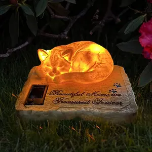 Solar-Powered Cat Memorial Stone Cat Statue Gift with Solar Light Cat Head Stone Tombstone Lost Cat Sympathy Gift Home Outdoor Garden Decor