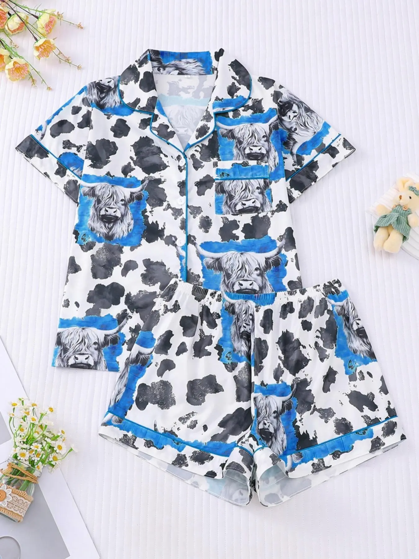 Summer Women's Cartoon Cow Print Pajama Set, Casual Homewear, Loungewear, Pyjamas, Wearable Outdoors, Fitted Sleepwear, Comfortable Nightwear, Pjs