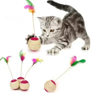Sisal Scratching Ball Cat Toy with Feather for Interactive Play