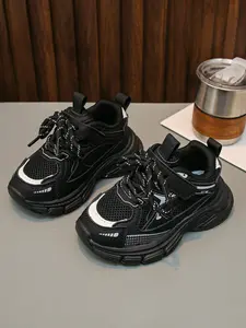 Unisex Kids Sneakers with Silver Reflective Stripes, Breathable Mesh Upper, Lightweight Eva Sole, Casual Streetwear Shoes, Training Footwear, Trainers, Sports Training Shoes