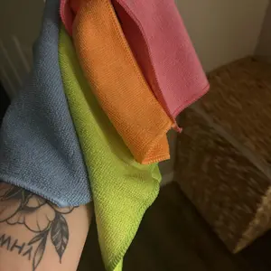 review image 0