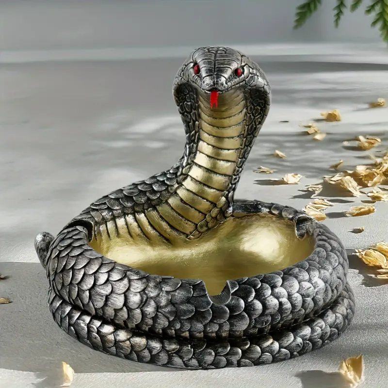 1 One Classic Resin Cobra Ashtray, Decorative Eye Design, Irregular Shape, No Electricity Needed, Suitable for Home, Office and Party Use, Unique Father's day Gift