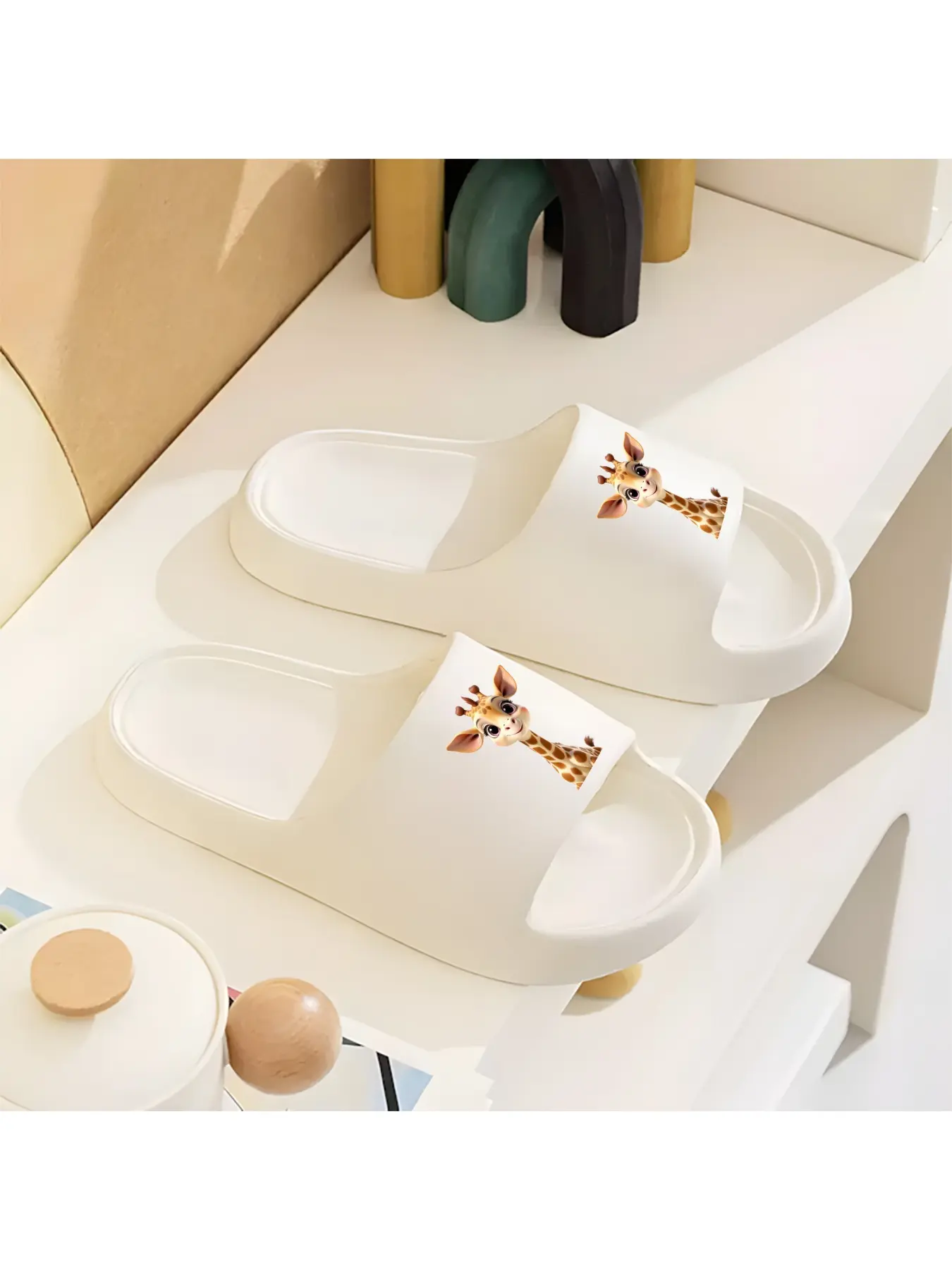 Adorable Baby Giraffe Print Slippers for Kids Cute Animal Design Soft Comfortable Home Shoes Non Slip Sole Cozy Indoor Footwear Toddler Children's Cartoon Slippers Perfect Gift for Boys and Girls
