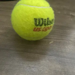 Tennis ball