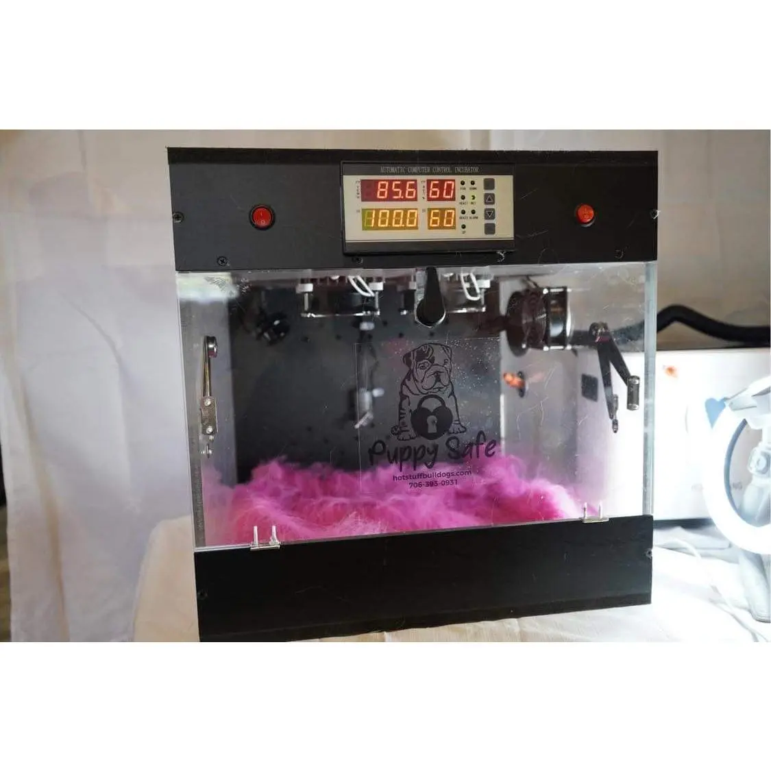 VIP Puppy Safe Incubator Black/clear 18×18