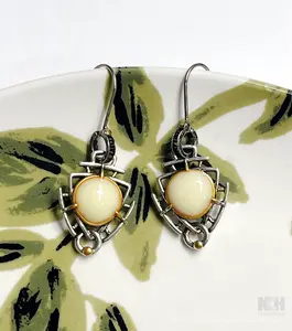 Wire and Bead Style Dangle  Earring with Cream Color Bead and Unique Design