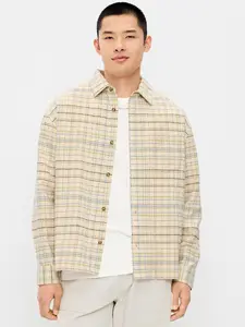 Old Navy Men's Loose Fit Textured Plaid Pocket Shirt
