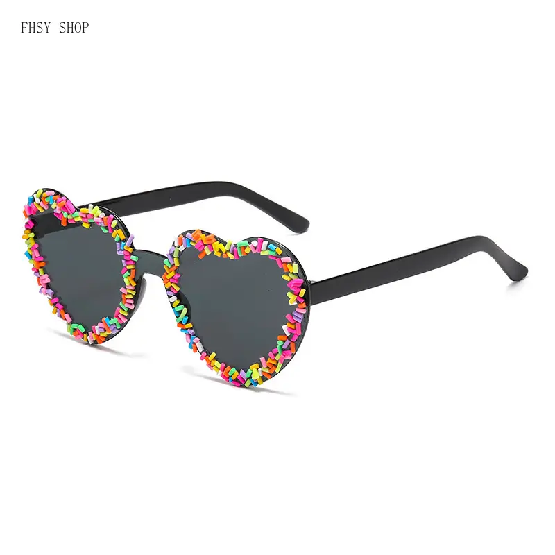 Funky Heart-Shaped Sunglasses with Colorful Sprinkles, Kawaii Unique Accessories for Party Outfits and Bachelorette Goodies, UV400 Protection, Statement Frame Glasses, Sprinkle Edge, Unisex Wear