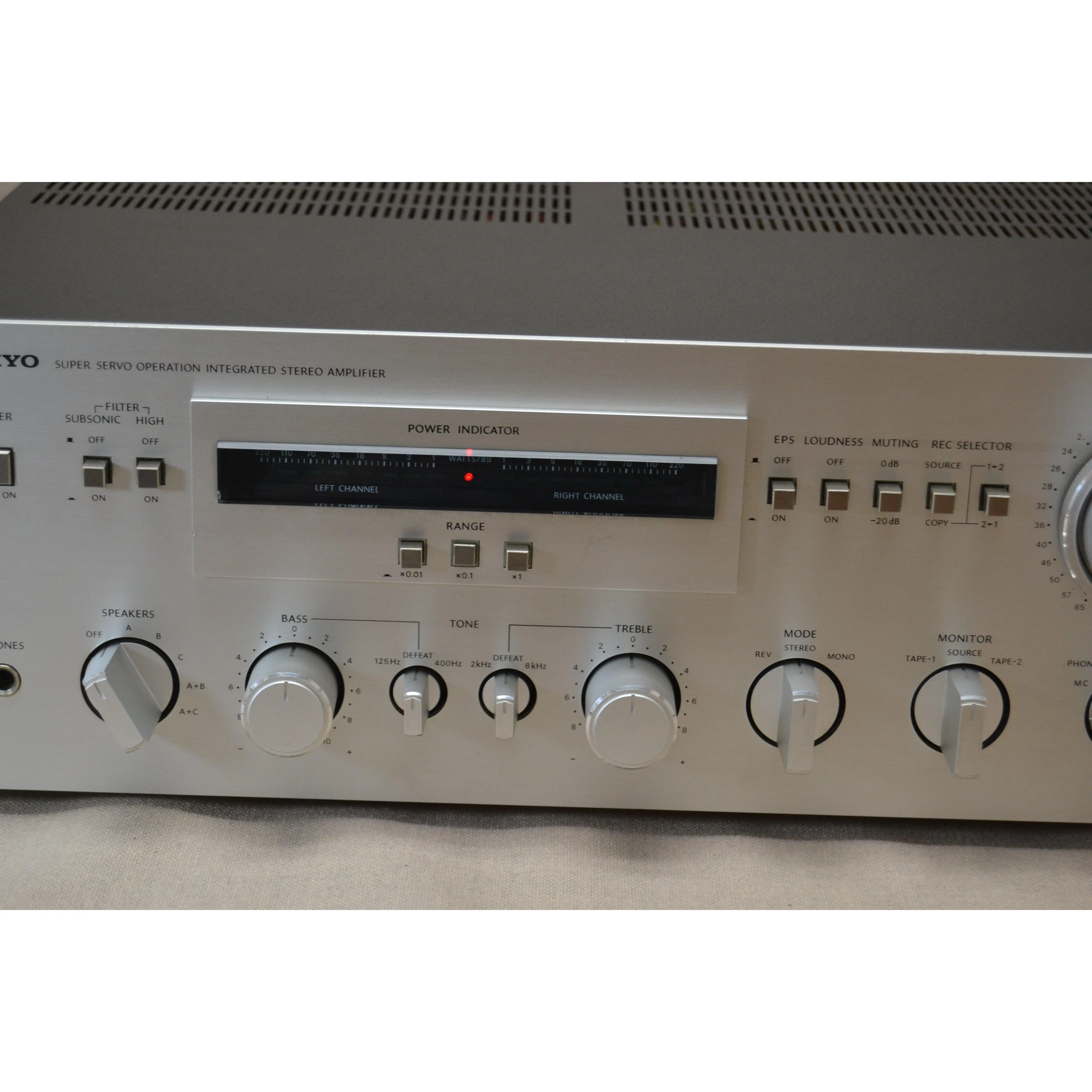 Onkyo A-7090 Super Servo Operation Integrated Stereo Amplifier