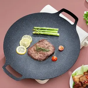 Round home barbecue pan with a 6-layer non-stick coating, suitable for induction cooktops, gas stoves, and electric stoves; ideal for both indoor and outdoor grilling