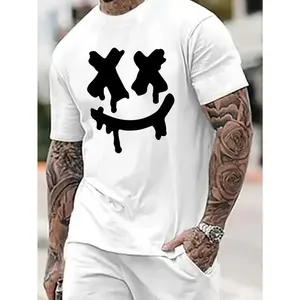 Men's Edgy Drippy XOXO Smiley Face Graphic T-Shirt Cool Streetwear Graffiti Style White Short Sleeve Crew Neck Top For Urban Casual Wear