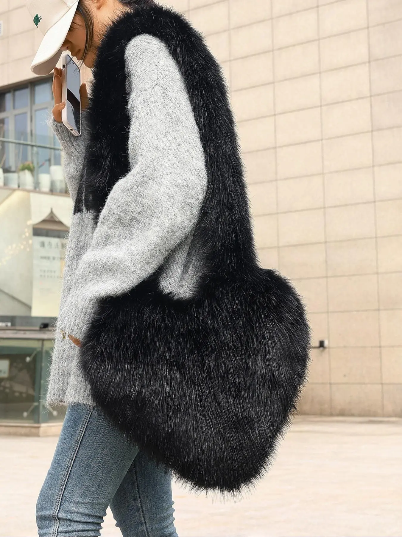 Women's Fashionable Plush Heart Shaped Crossbody Bag, Casual Versatile Shoulder Bag for Daily Used, Trendy All-match Commuter Bag, Casual Crossbody Bags