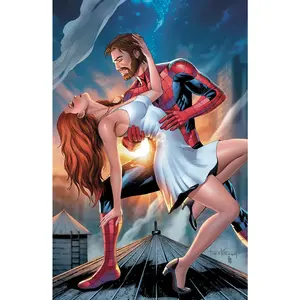 Ultimate Spider-Man #7 Unknown Comics Tyler Kirkham Virgin Exclusive Var (07/31/2024)