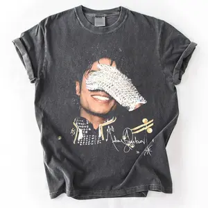 Comfort Colors Graphic MJ Signature Michael Glove Graphic T-Shirt Vintage 90s Tee Music legend Menswear Streetwear ACO