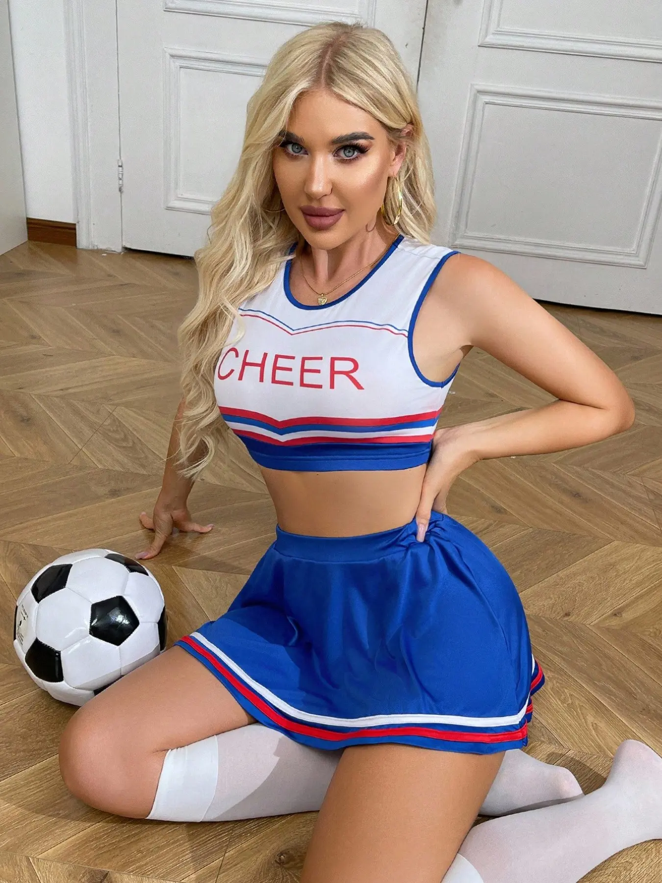 Women's Cheerleader Costume Set, Top + Skirt + Socks, Fitted, Comfort Fashion, Simple Design, Perfect for Valentine's Day & Parties