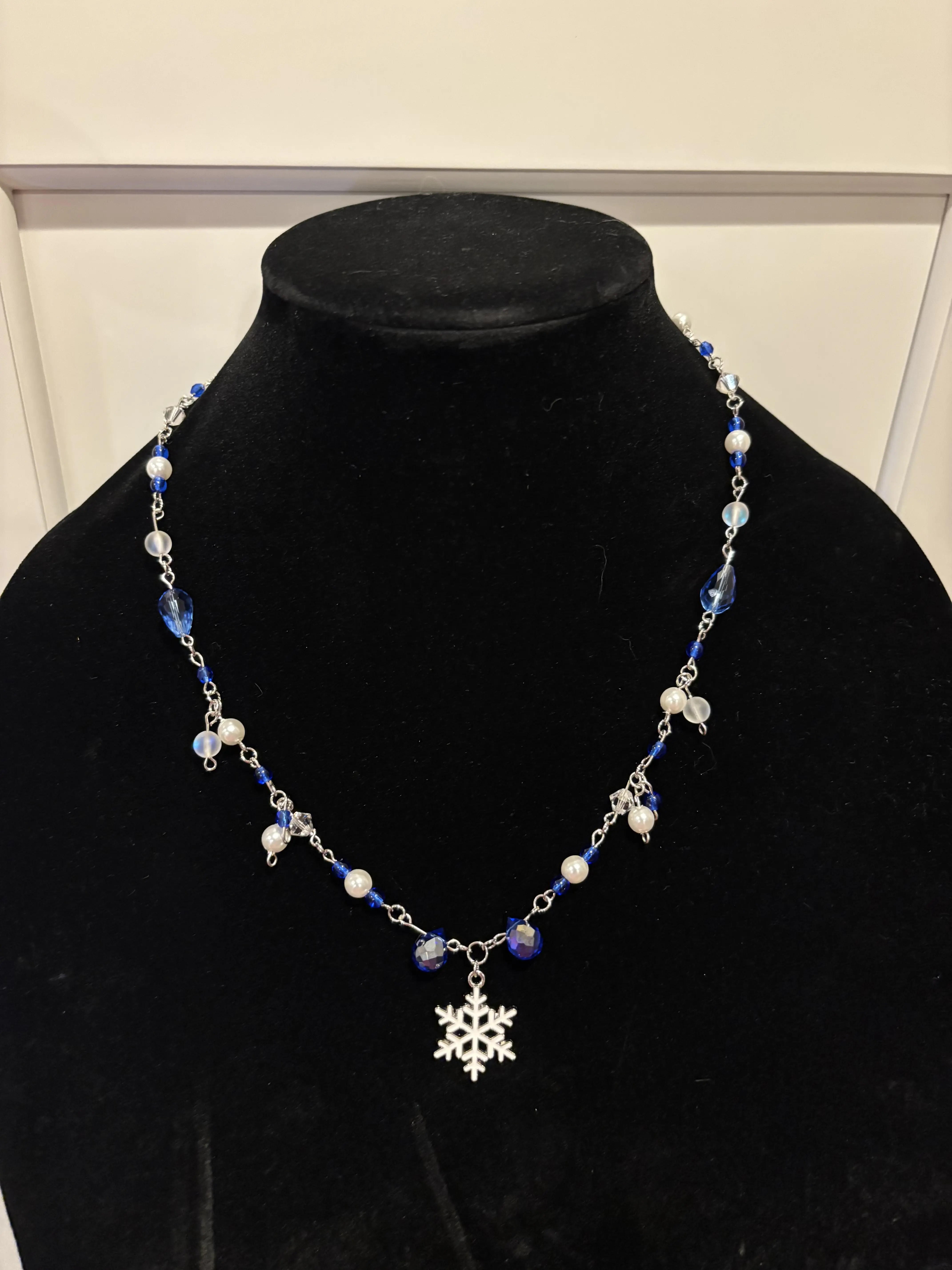 Winter Wonderland Necklace