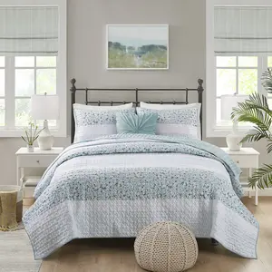 Madison Park Caralie 4 Piece Seersucker Quilt Set with Throw Pillowt, Seersucker Floral Coverlet, All Season Lightweight Microfiber Bedding Quilt Set, Vermicelli Quilting Design, Full/Queen, King/Cal King