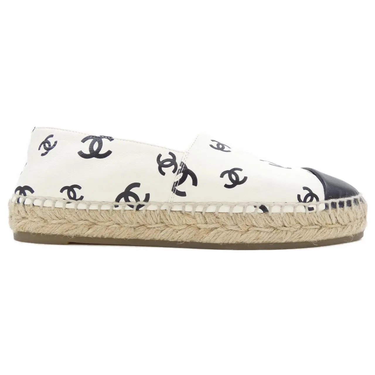 Pre-owned CHANEL Lambskin Small Leather Goods Espadrille Shoes