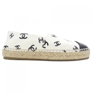 Pre-owned CHANEL Lambskin Small Leather Goods Espadrille Shoes