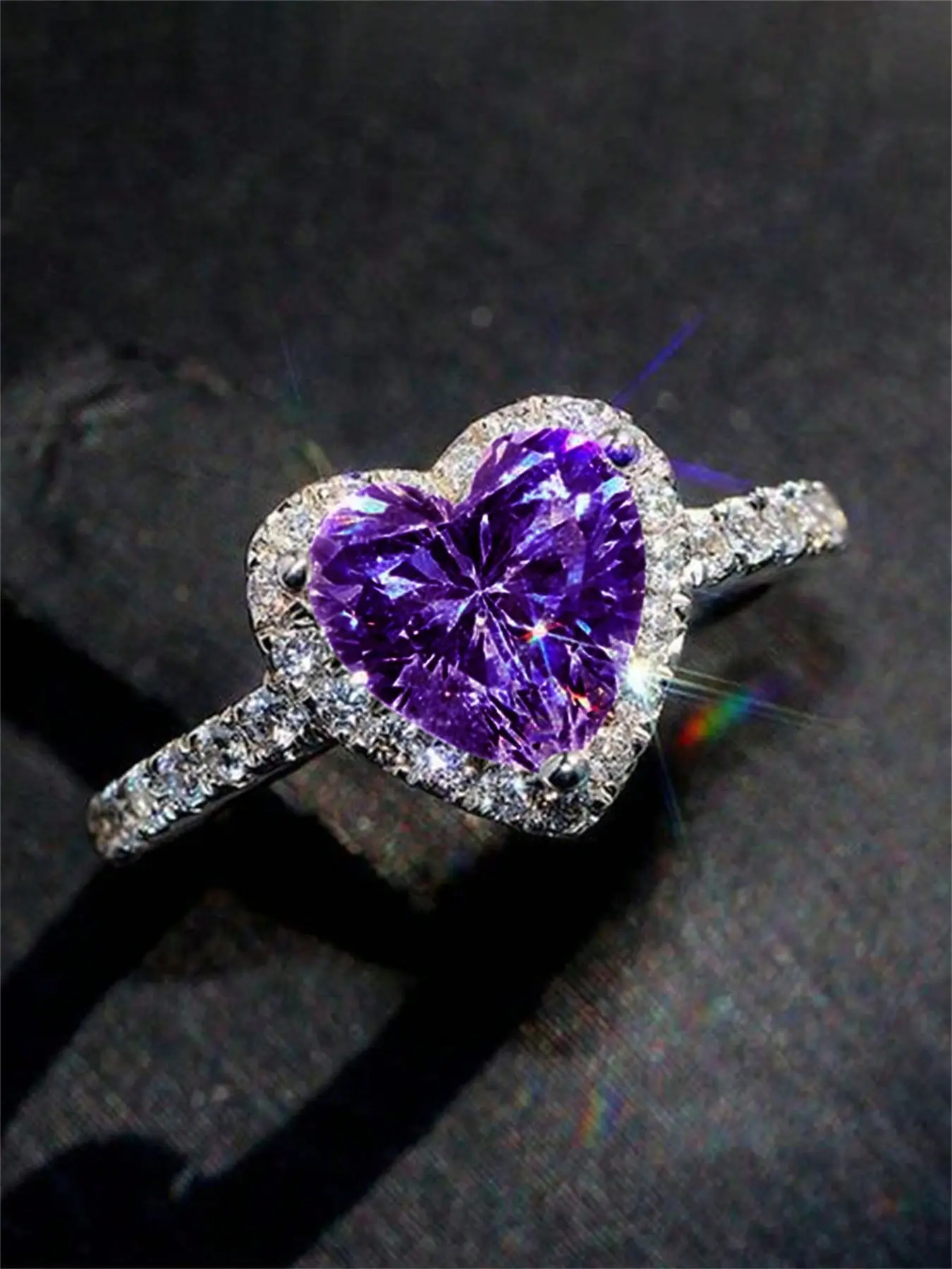 1 PC Romantic Heart Shaped Cubic Zirconia Artificial Gemstone Ring For Women Engagement Rings Promise Ring For Wedding Engagement Anniversary Party Jewelry Valentine's Day Gift