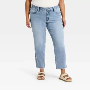 Women's 80's Slim Mid-Rise Ankle Length Pant - Universal Thread Medium Wash 22