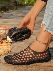 Summer New Soft Sole Anti-Slip Breathable Hollow Out Sandals, Foldable Water Shoes, Aqua Shoes for Beach, Casual PU Upper Rubber Sole, Water Footwear