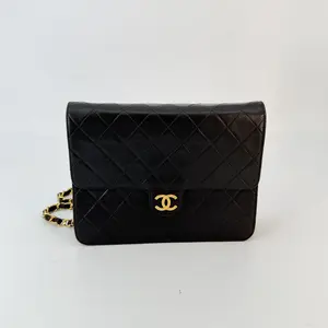 Pre-owned CHANEL calfskin Shoulder Bags Black Vintage Flap Shoulder Bag