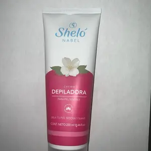 Shaving cream for sensitive skin 8.5 fl oz SheloNabel