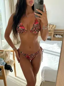 A Two-Piece Y2K Leopard Print Floral Pattern Sexy Bohemian Style Women'S Bikini Swimsuit Perfect for Summer Beach Vacation Outfits