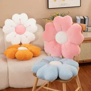 Soft Daisy Plush Pillow, Comfortable Floral Decorative Cushion, Puffy Petal Design, Suitable for Bed and Sofa, Dorm Room Accent, Soft Padded Cushion