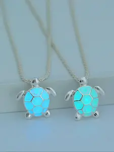 Luminous Turtle Pendant Necklace, Fashionable Glow in The Dark Necklace for Women & Girls, Trendy All-match & Exquisite Jewelry for Birthday Gift