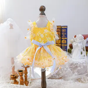 Summer Daisy Print Pet Dress, Cute Sleeveless Pet Dress for Small Dogs & Cats, Fashionable Pet Clothes for Summer, Dress for Small Animals