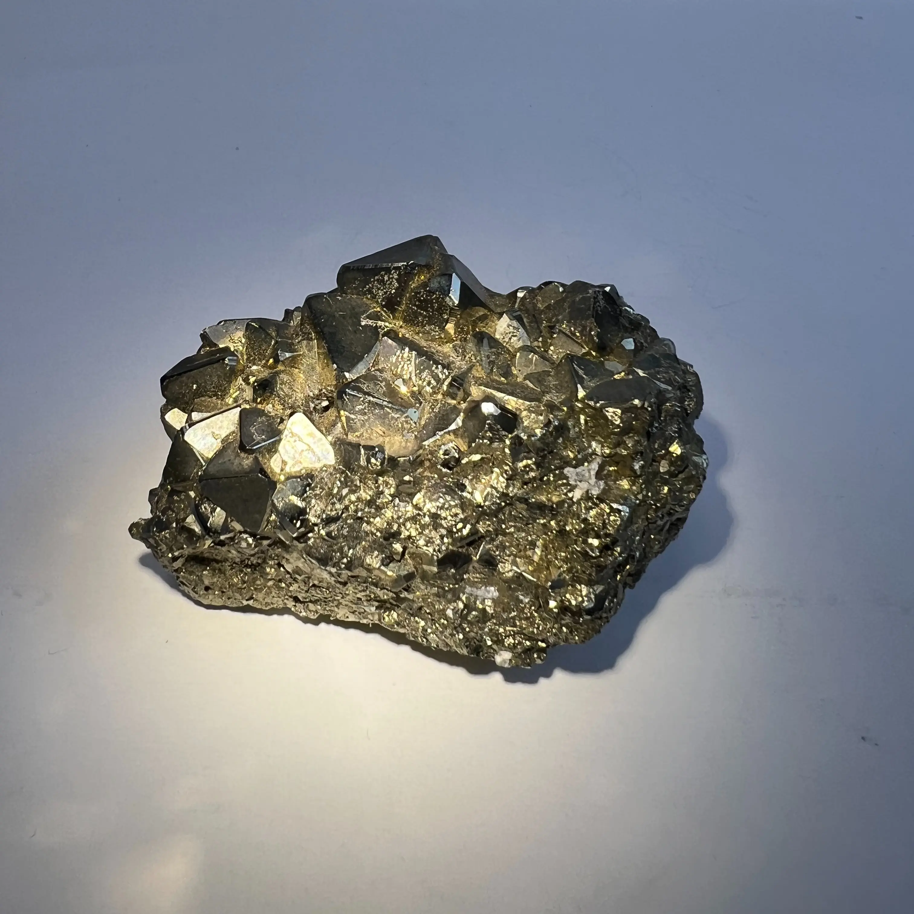 [Fleur de Cristal] Golden Pyrite Geode – Raw Mineral for Collection