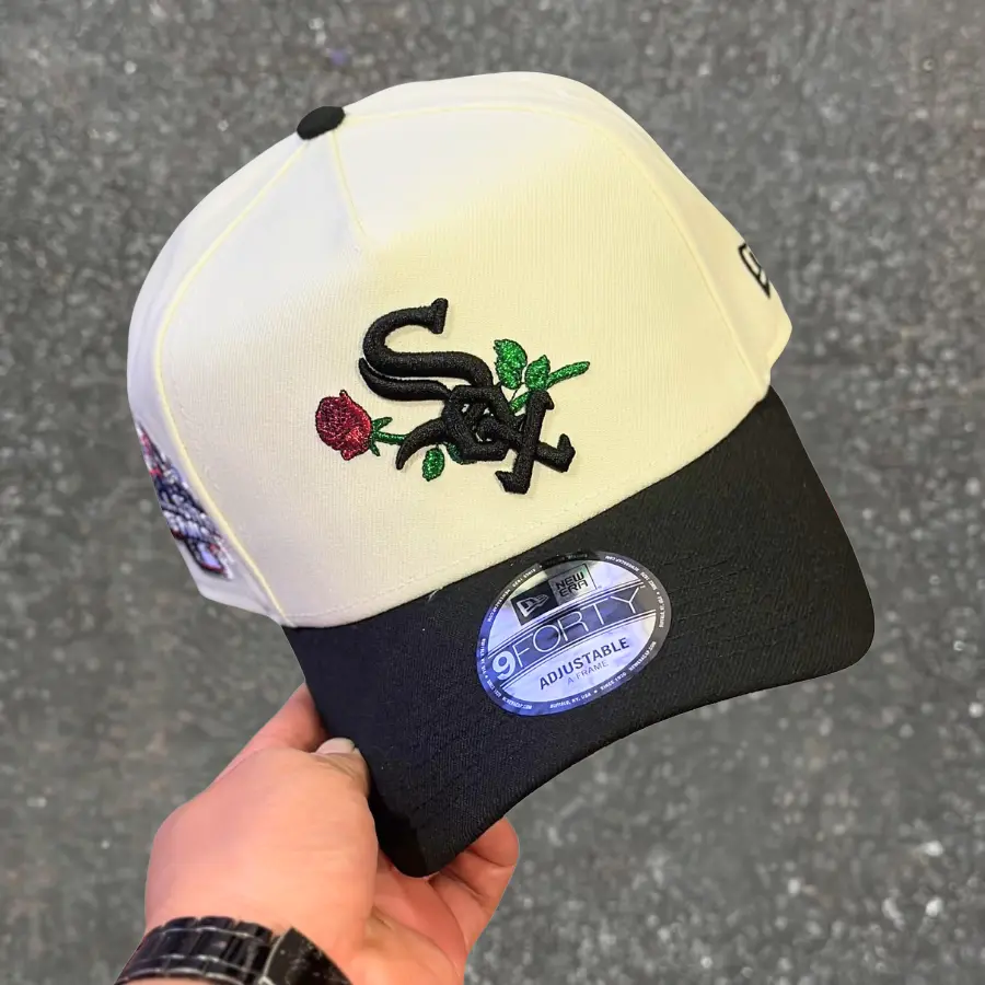 New Era MLB Chicago White Sox 9FORTY Snapback Cap – Classic Sox Logo, Anniversary Patch, Black & White,Gorras de béisbol para hombre, Cap for men and women.