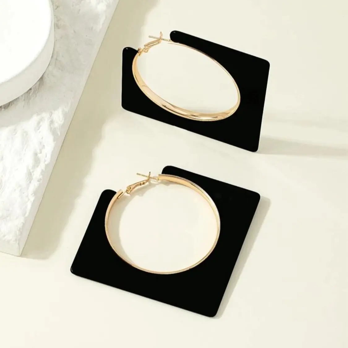 Poly Resin Earrings - Perfect for Any Occasion