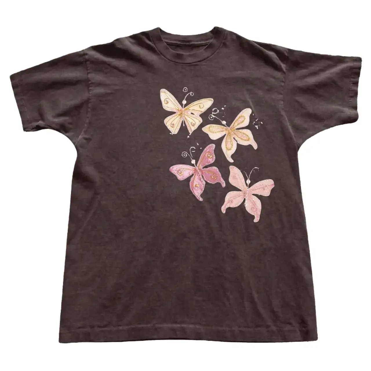 Gildan Men's and Women's T-shirt, Butterfly Tee With Four Butterflies Graphic Tee, Floral Tee, Unisex T-shirt, Gift T-shirt, Y2k Unisex Graphic Tees Gothic Grunge Emo Scene Amity Affliction Style Clothes Menswear Womenswear Streetwear