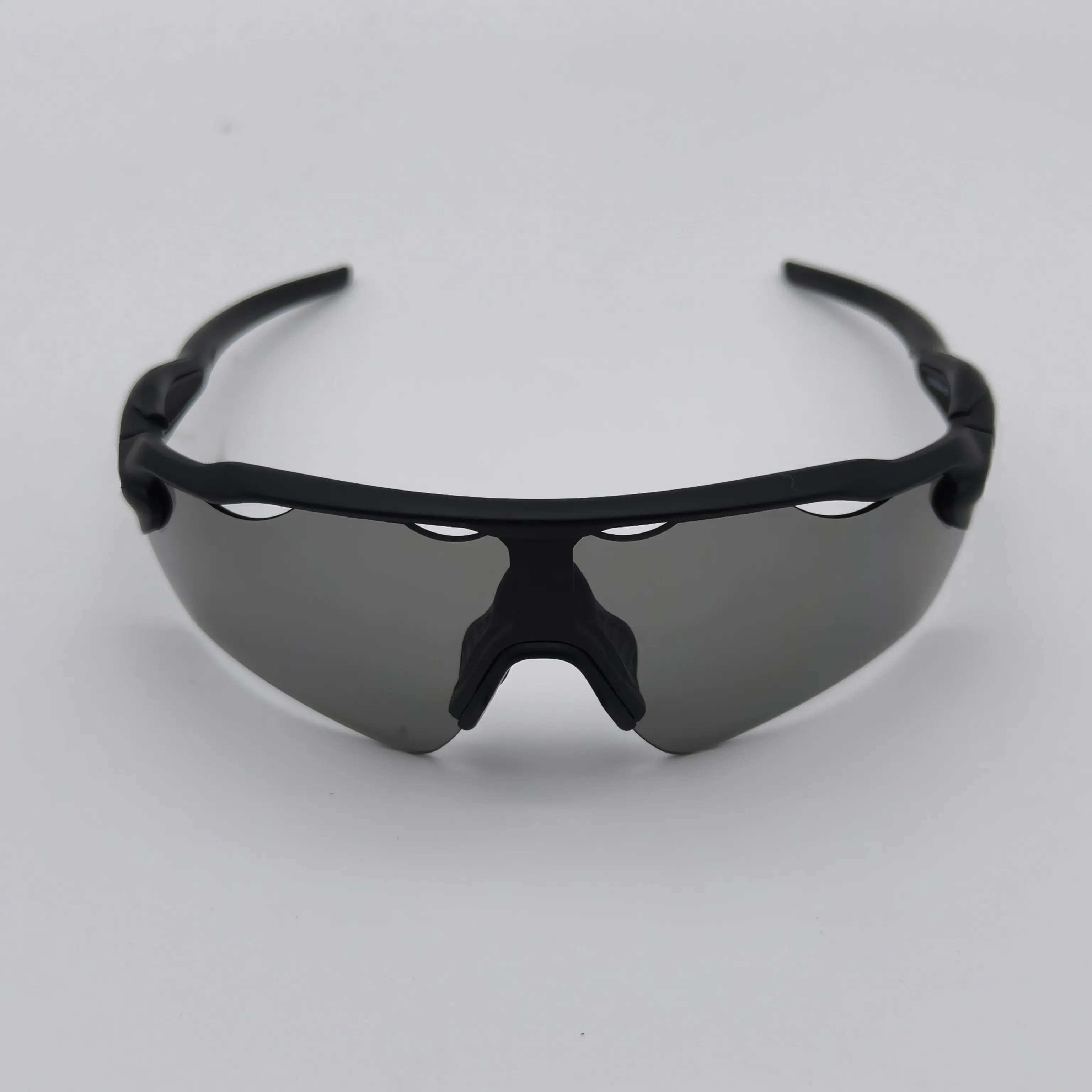 Radar - Black/Grey