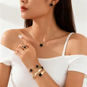 5 pack Women's Jewelry Set - Flower Design Jewelry Set,Fashion Necklace & Ring & Bracelet & Earrings, Plum Flower Design, Elegant Accessory for Women  Trendy All-match & Jewelry Set for Gift,Matching Accessories,Daily Clothing Decor