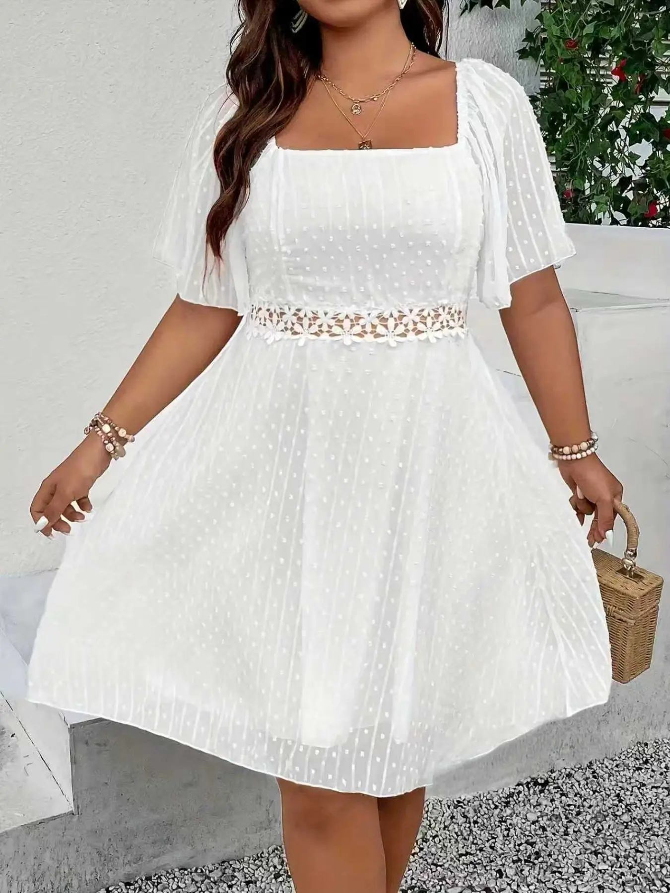 Women's Plus Size Lady Fashion Lace Patchwork Shirred Elegant Beachy Style Dress, Short Sleeve Knee Length Loose Fit, Casual Wear, Casual Beach Sundress, Summer, Womenswear, All Seasons Woven Fabric, Beach Holiday Dresses