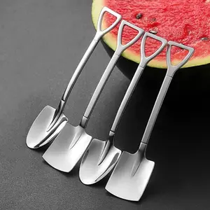 4pcs thick creative spatulas, Spoons Set, Culinary Cutlery, ice cream and fruit spoons, cute scraper spoons, dessert spoons, coffee spoons, fruit and cake universal spoons, suitable for home kitchens, restaurants or other occasions.