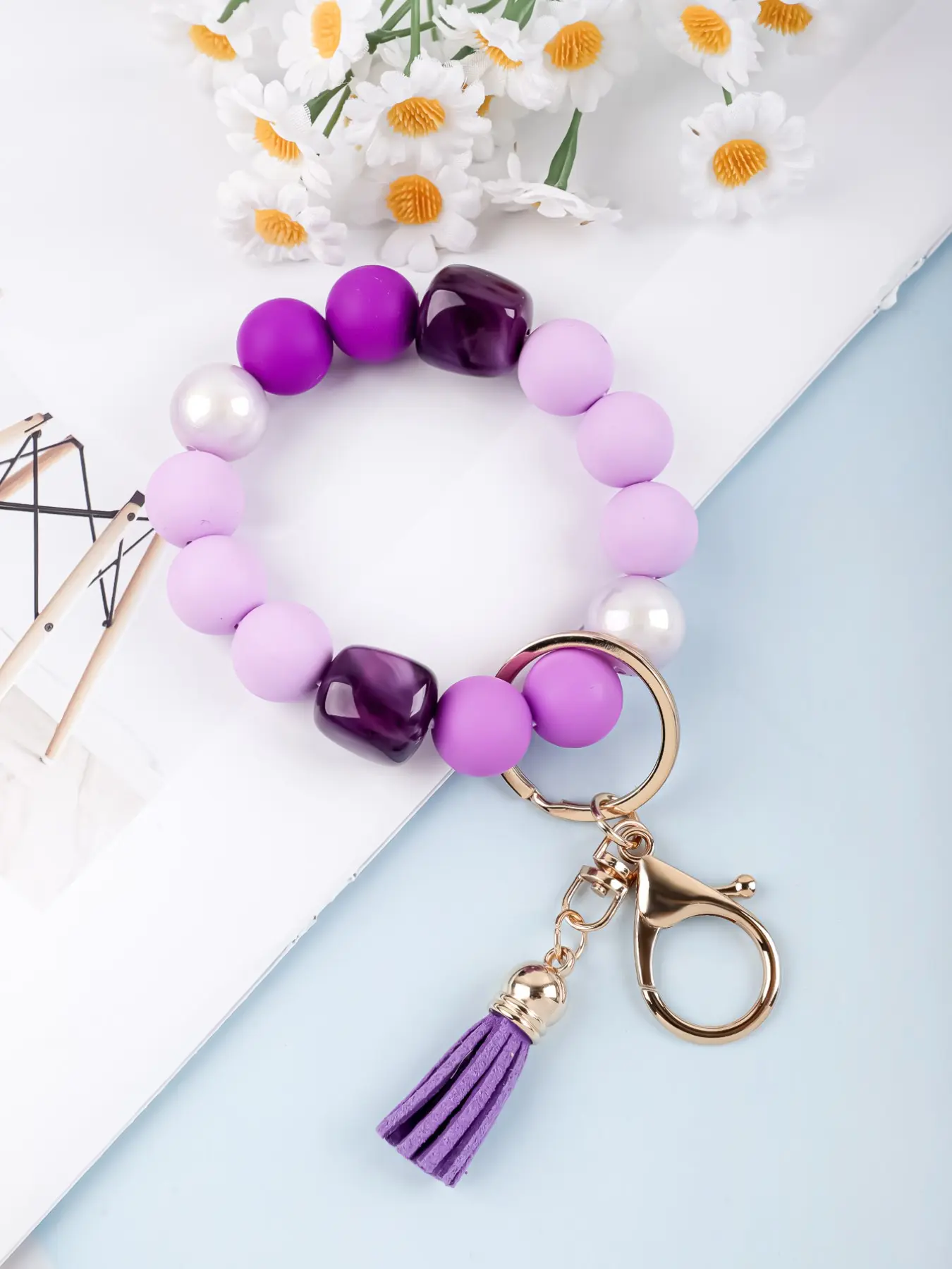 Solid Color Beaded Wristlet Keychain for Women, Stylish Keyring, Matte Silicone Acrylic Beads, Tassel Charm, Minimalist Key Holder, Fashion Gift