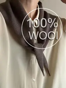 Women's Winter Warm Knitted Triangle Scarf, Fashionable Wool Blend Head Wrap, Versatile Neck Protector Shawl, Headscarf Multi-Functional Accessory, Trendy Solid Shawl