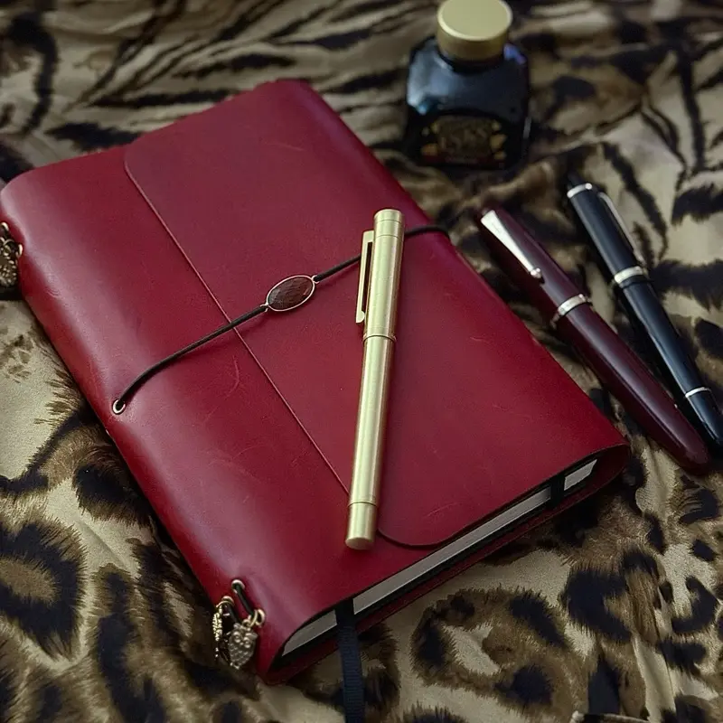 Engraved Full Grain Leather Traveler's Notebook Trifold A5 Size with Elegant Design and Durable Material