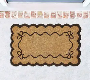 VCNY Home Black Bow Scalloped Edge Coir OutdoorDoormat