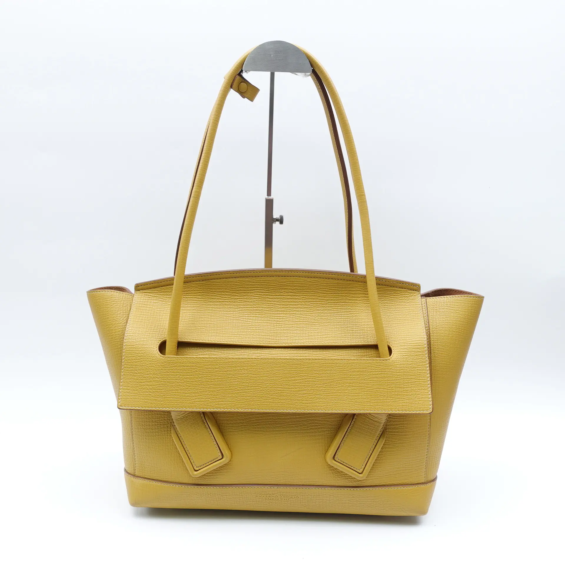 Pre-owned BOTTEGA VENETA Leather Shoulder Bags Yellow Shoulder Bag T10411464