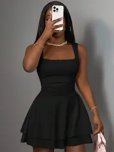 【Plus-Size】1 Piece Black Square Neck Sleeveless Ruffle Hem Dress, Flirty Feminine Casual Party Style, Stretchy Ruched Waist & Double-Layer Flared Skirt Detail, For Curvy Women, Perfect for Date Night, Clubbing & Brunch Outfits,TikTok Viral Fashion